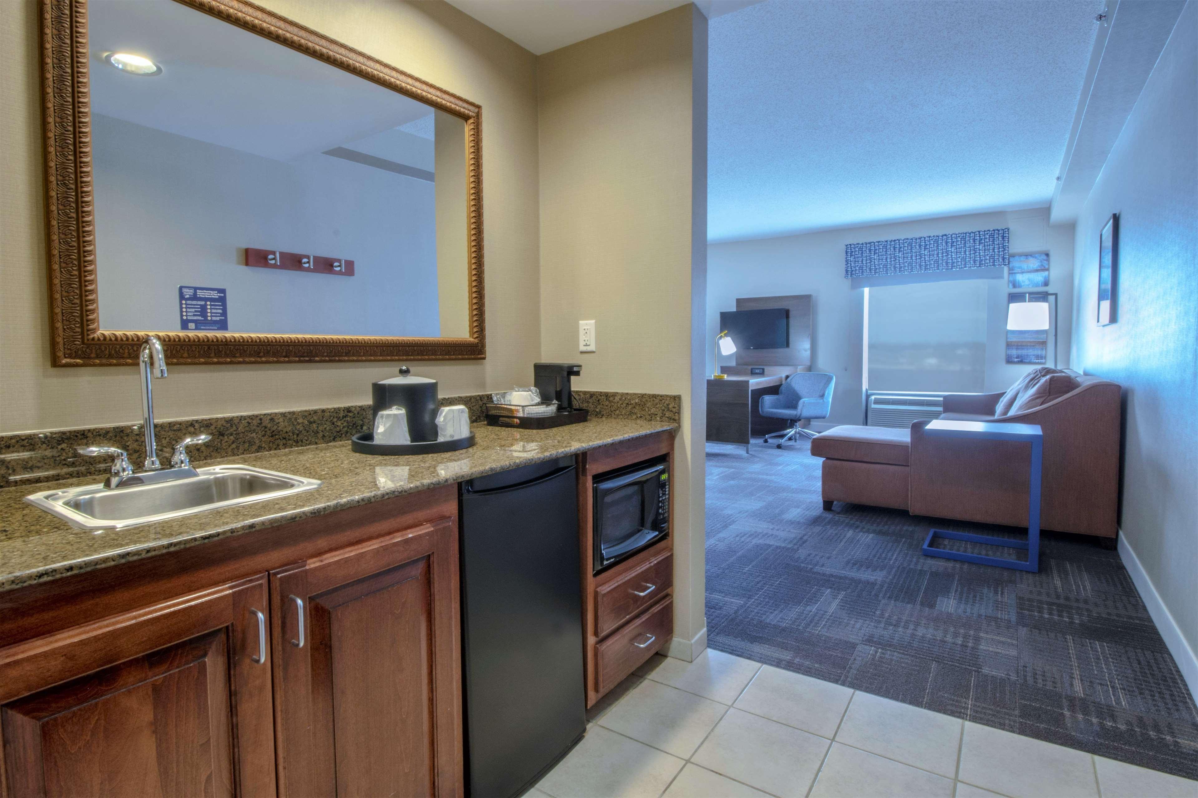 Hampton Inn & Suites Chesapeake-Battlefield Boulevard Exterior foto